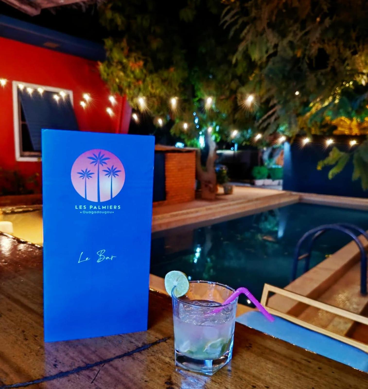 Hotel Les Palmiers Ouagadougou Ngoại thất bức ảnh