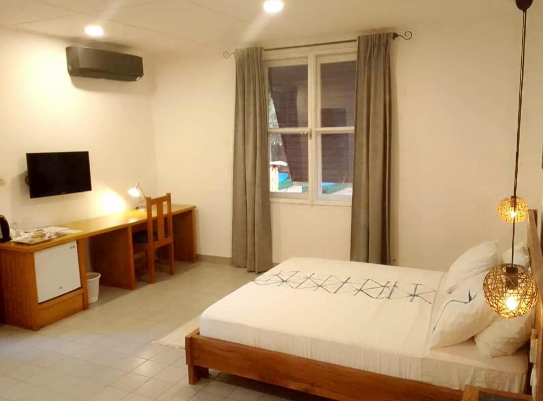 Hotel Les Palmiers Ouagadougou Ngoại thất bức ảnh