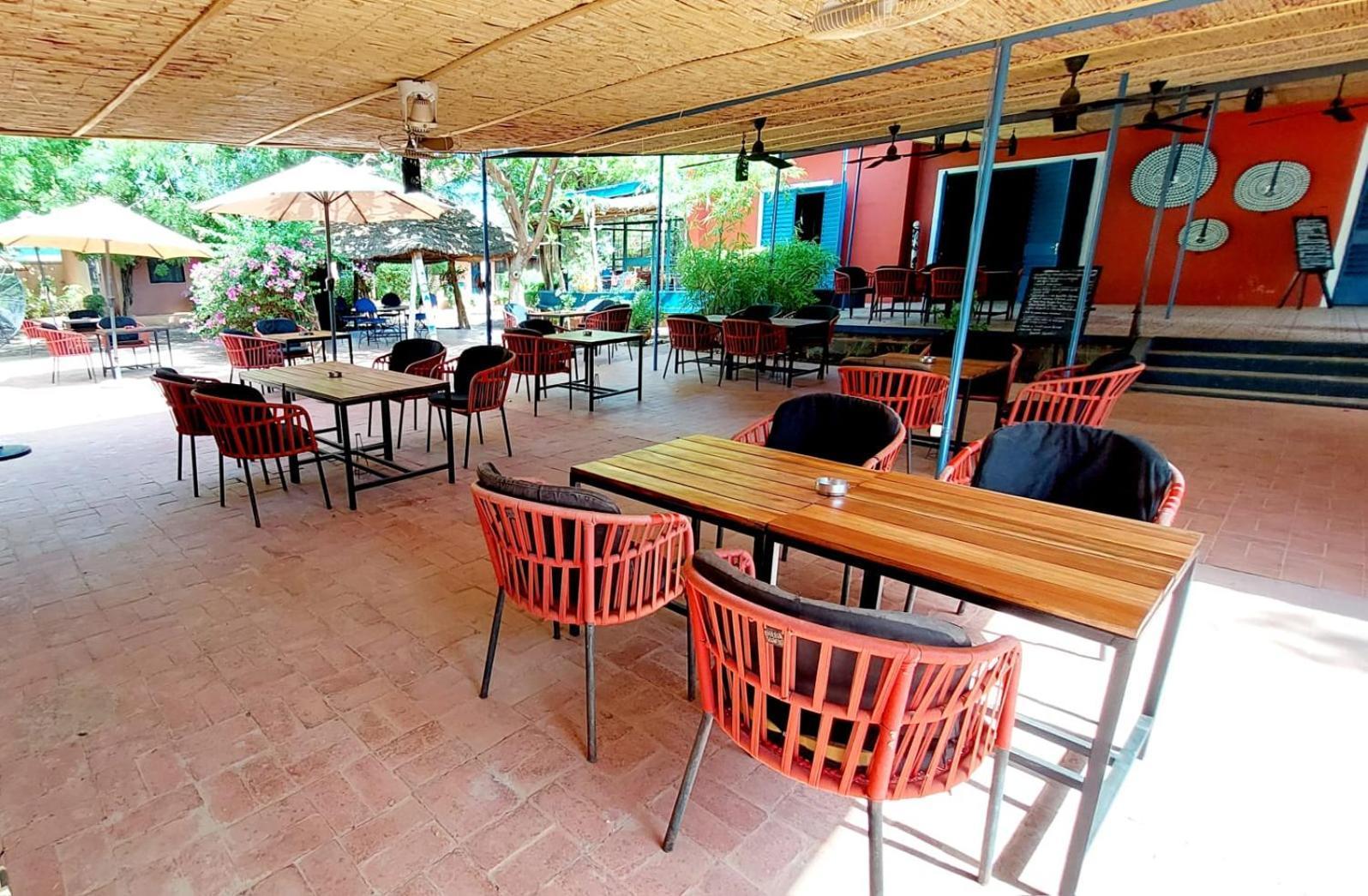 Hotel Les Palmiers Ouagadougou Ngoại thất bức ảnh