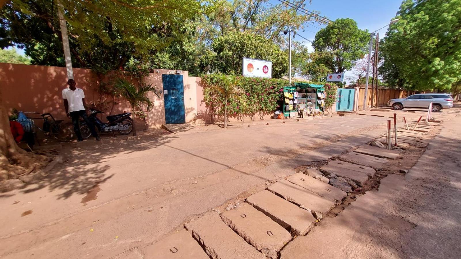Hotel Les Palmiers Ouagadougou Ngoại thất bức ảnh